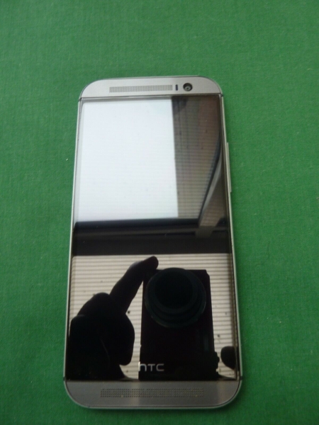 HTC One M8s – Silber, EE (defekt)