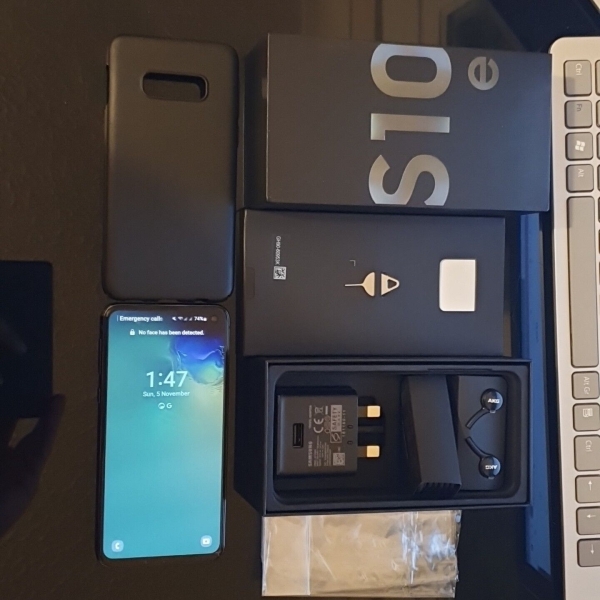 Samsung Galaxy S10e 128GB schwarz Dual Sim, Smartphone, OVP & Zubehör