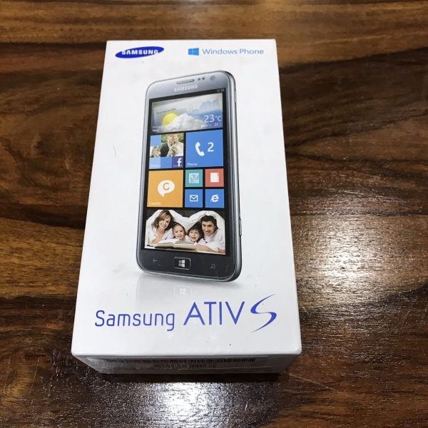 Samsung ATIV S Ativ S – 16GB – Aluminium silber (entsperrt) Smartphone