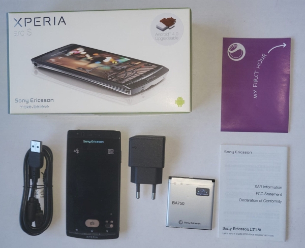 Sony Ericsson XPERIA ARC LT18i Smartphone