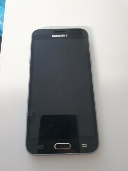 Samsung Galaxy J3 (2016), 8 GB, 1,5 GB RAM, 5″ – schwarz