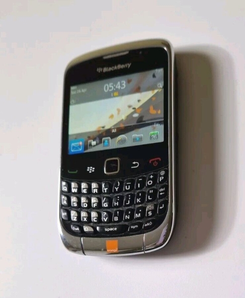 BlackBerry 9300 Curve (entsperrt) schwarz Smartphone in gutem Zustand