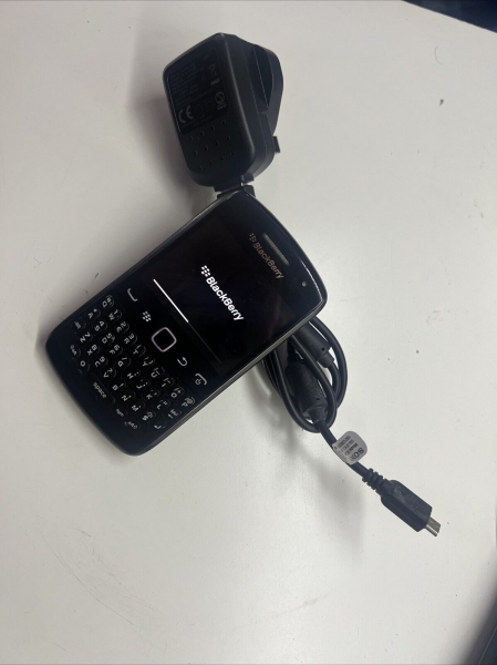 BlackBerry Curve 9360 Smartphone (entsperrt) – Schwarz