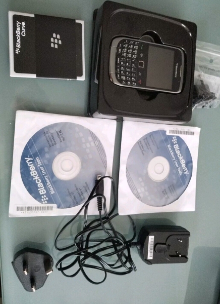 BlackBerry Curve 9320 schwarz silber Smartphone