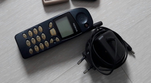 Handy Smartphone original Nokia 5130 in Blau mit Sammlerwert