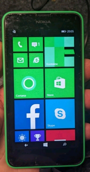 Nokia  Lumia 630 – 8GB – Grün (Ohne Simlock) Smartphone