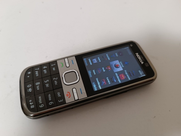 Nokia  C5-00 – Warm Gray (ohne Simlock) Smartphone