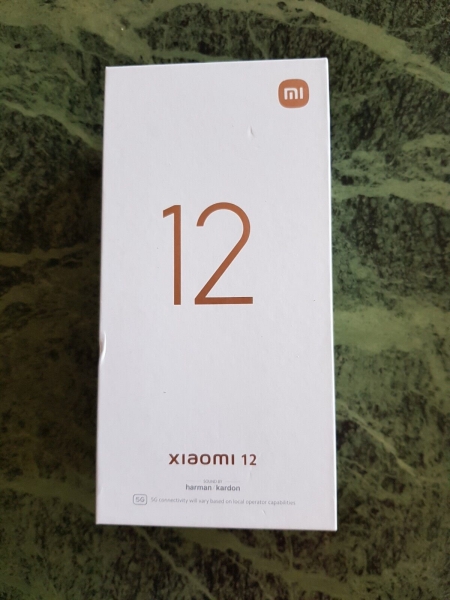 Smartphone Xiaomi 12 – 5G – 128GB – 8GB RAM – purple ++NEU++OVP++ANGEBOT