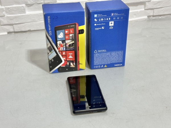 Nokia  Lumia 820 – 8GB – Schwarz  T-Mobile Smartphone gebraucht ohne Ladekabel