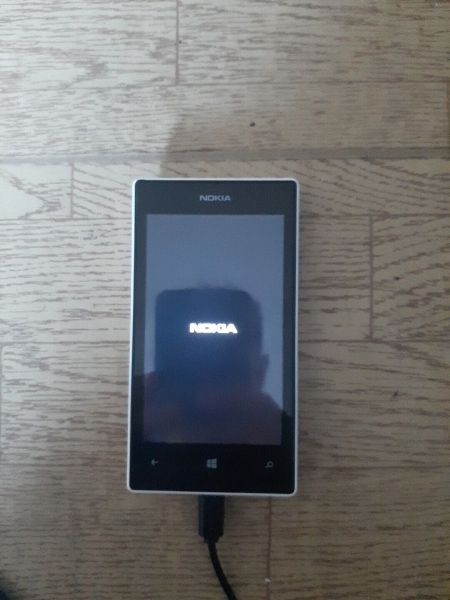 Nokia  Lumia 520 – 8GB – Weiß (Ohne Simlock) Smartphone