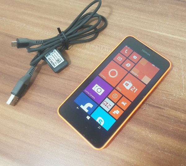 Nokia Lumia 630 – 8GB – Orange (Ohne Simlock) Smartphone Windows 8.1