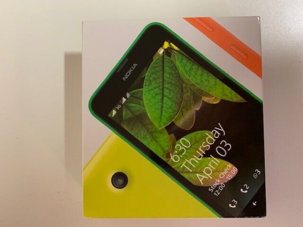 Nokia  Lumia 630 Dual SIM – 8GB – Hellgrün (Ohne Simlock) Smartphone