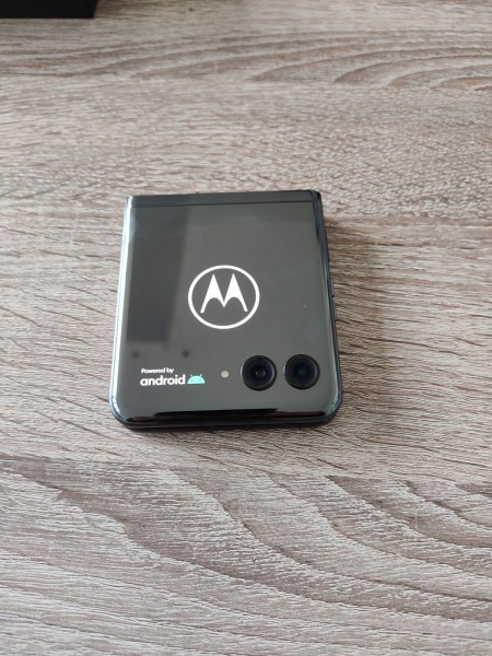 Motorola razr 40 ultra Schwarz Nuovo.smartphone Neu 2 Jahre Garantie