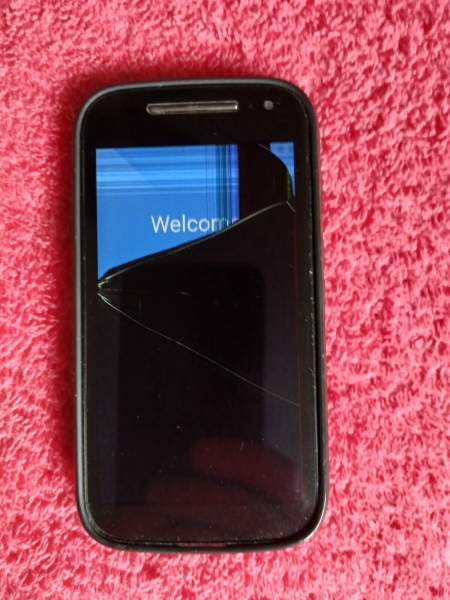 Motorola MOTO E 2nd Gen. 8GB Black Smartphone