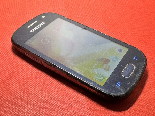 Samsung Galaxy Fame GT-S6810P – blau (entsperrt) Smartphone