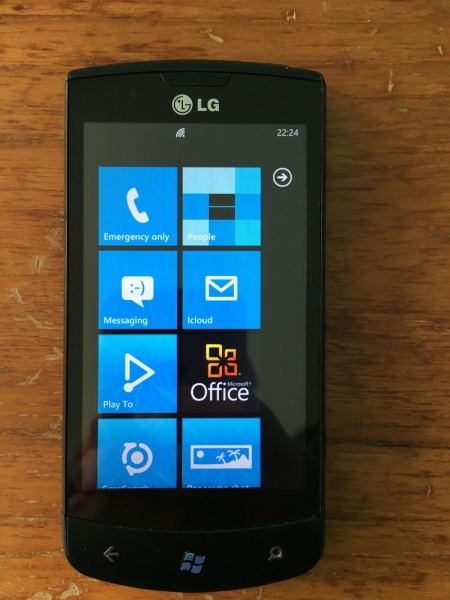 LG Optimus 7 E900 – Windows Phone 7