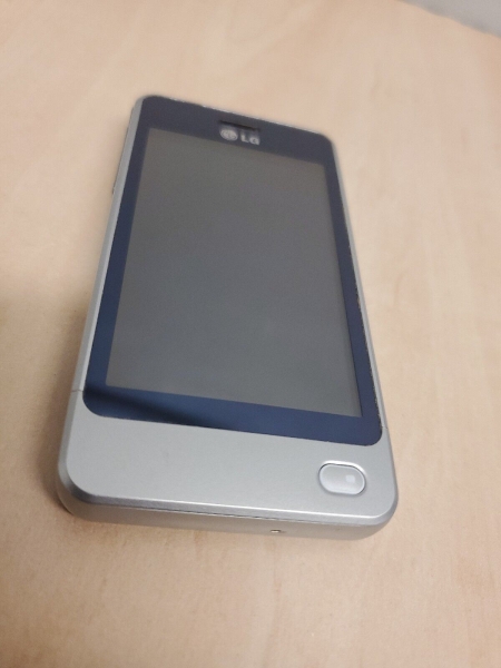 LG GD510 – Blau (Virgin) Smartphone