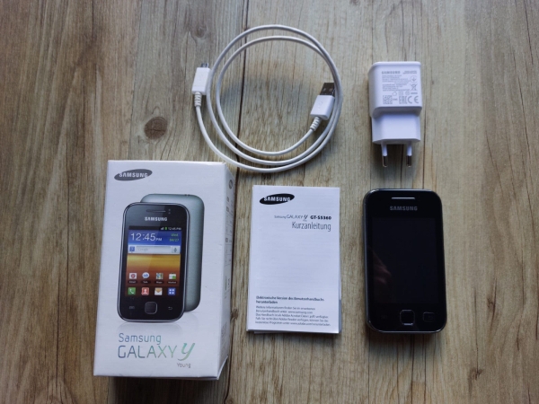 Samsung  Galaxy Y Young GT-S5360 (T-Mobile) Smartphone