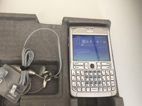 Nokia  E61 – (Ohne Simlock) Smartphone 100% Original!!!