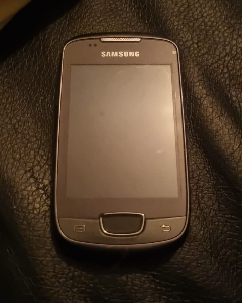 Samsung Galaxy Mini GT-S5570 – schwarzes (entsperrt) Smartphone