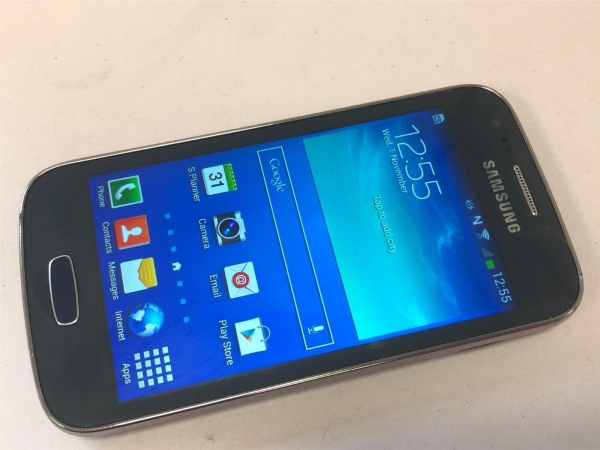 Samsung Galaxy Ace 3 GT-S7275R – 8GB – schwarzes (entsperrt) Android 4.2 Smartphone