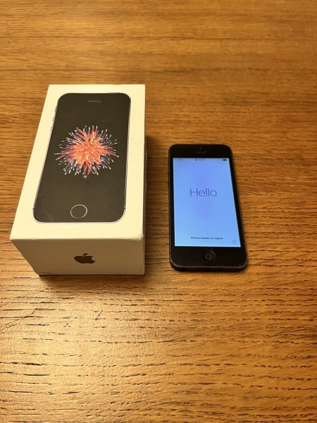 Apple iPhone SE 1. Gen Smartphone, 64GB, Netzwerk entsperrt, Space Grau