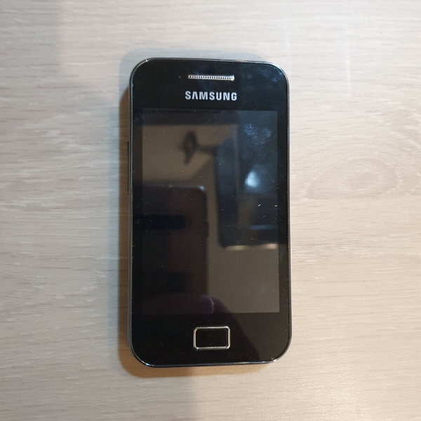 Samsung Galaxy Ace GT-S5830 schwarz 3,5″ Display (158MB) 5MP Smartphone als Ersatzteilspender