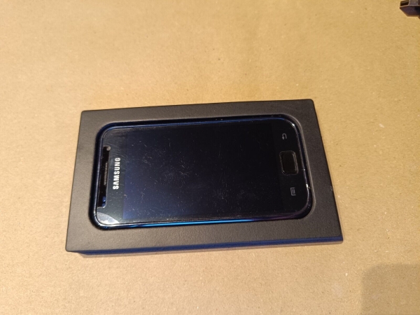 Samsung  Galaxy S GT-I9000 – 8GB – Schwarz (Ohne Simlock) Smartphone