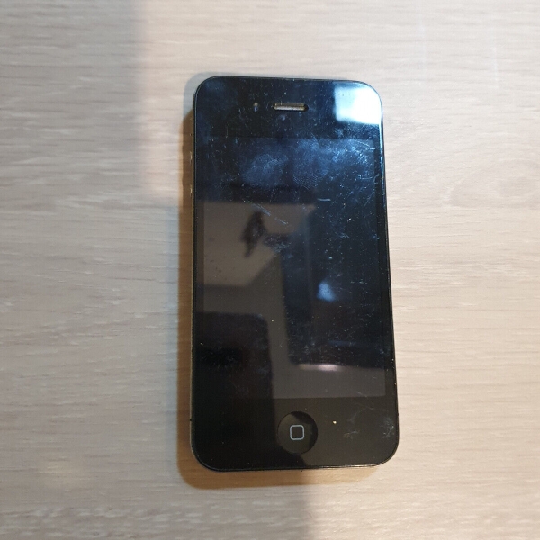 Apple iPhone 4S A1387 schwarz 3,5″ Display (512MB+8GB) 8MP Smartphone – für Ersatzteile