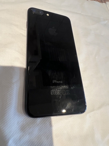 Apple iPhone 7 Plus – 128GB – Schwarz (Entsperrt) A1784 (GSM)