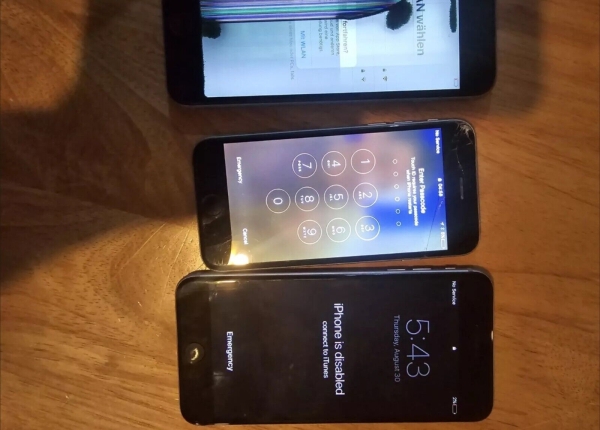 iPhones zu verkaufen/for parts, gesprungenes Display, teilweise beschädigt auf Display und Rückseite.