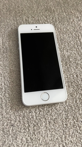 Apple iPhone SE 1. Generation (16GB, Silber) – Entsperrt – SIEHE BESCHREIBUNG!