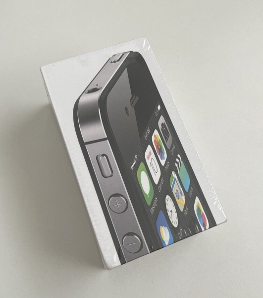 Neu versiegelt alter Lagerbestand Apple iPhone 4s 8GB 5. Generation – schwarz – UK Modell