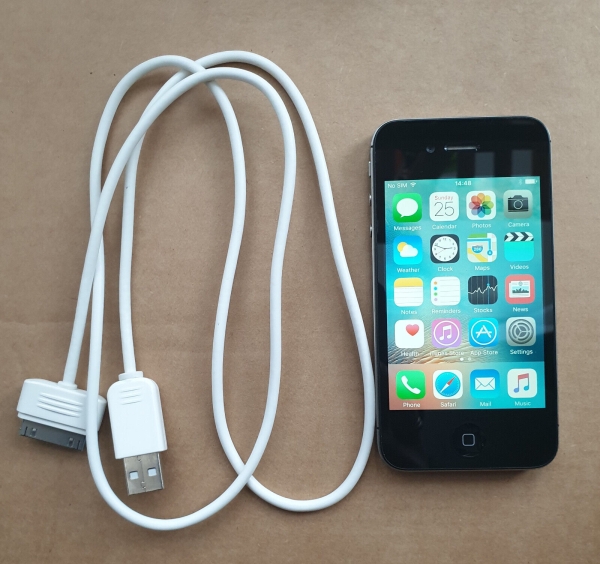 Apple iPhone 4s – 16GB – Schwarz (O2 UK gesperrt) A1387 – Sehr guter Zustand