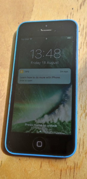 Apple iPhone 5c – 13 GB – blau (entsperrt) A1529 (GSM)