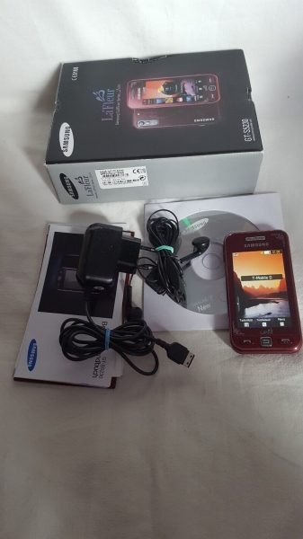 Samsung  Star GT-S5230 LaFleur – Granat Rot (ohne simlock) Smartphone