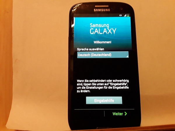 Handy Samsung Galaxy S3 GT I9300 schwarz  ohne Simlock Smartphone