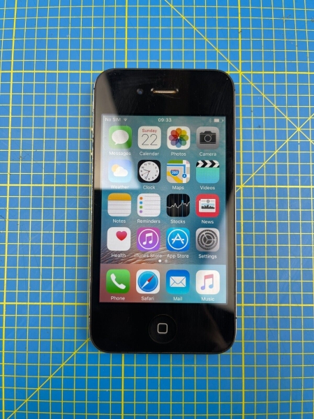 Apple iPhone 4s – 16 GB – Schwarz (entsperrt) A1387