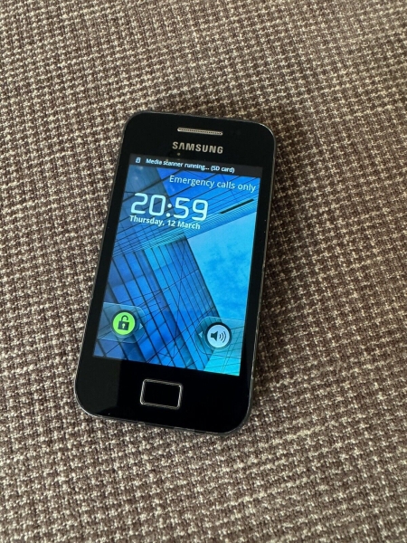 Samsung Galaxy Ace GT-S5830 – Onyx Black Smartphone – Hervorragend