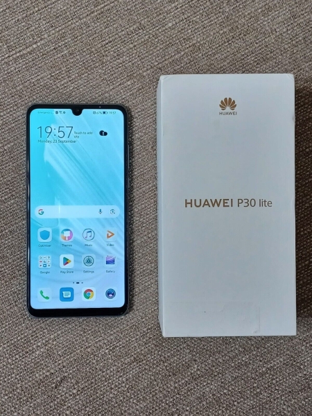 Huawei P30 Lite Smartphone 128GB Breathing Crystal 6,1″ (Entsperrt) Hervorragend