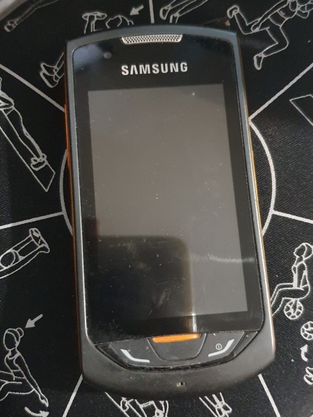 Samsung Monte S5620 – Schwarz mit Goldrand