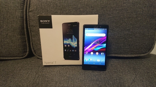 Sony  Xperia T Schwarz (Ohne Simlock) Smartphone + OVP