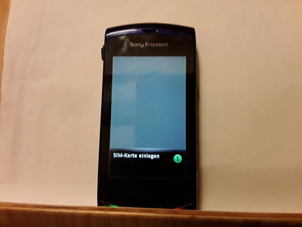 Handy Sony Ericsson Xperia U5i lila ( Ohne Simlock) Smartphone