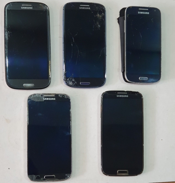 Restposten Samsung Galaxy S4, S4mini, S3 defekt Android Smartphones