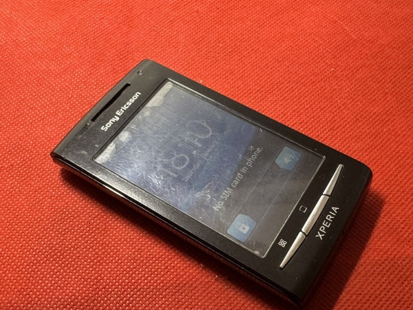 Sony Ericsson Xperia X8 E15i – schwarz entsperrt – Handy