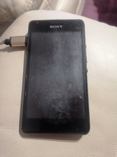 Sony  XPERIA D2005 – Schwarz  Smartphone