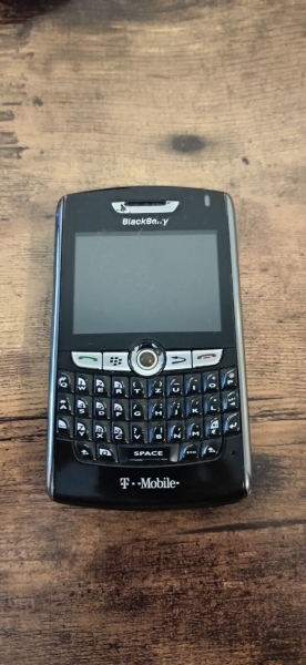 BlackBerry  8800 – Schwarz – Smartphone