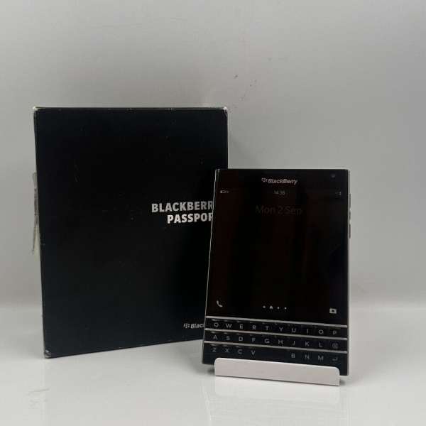 BLACKBERRY PASSPORT 32GB – O2 NETZWERK MIT BOX