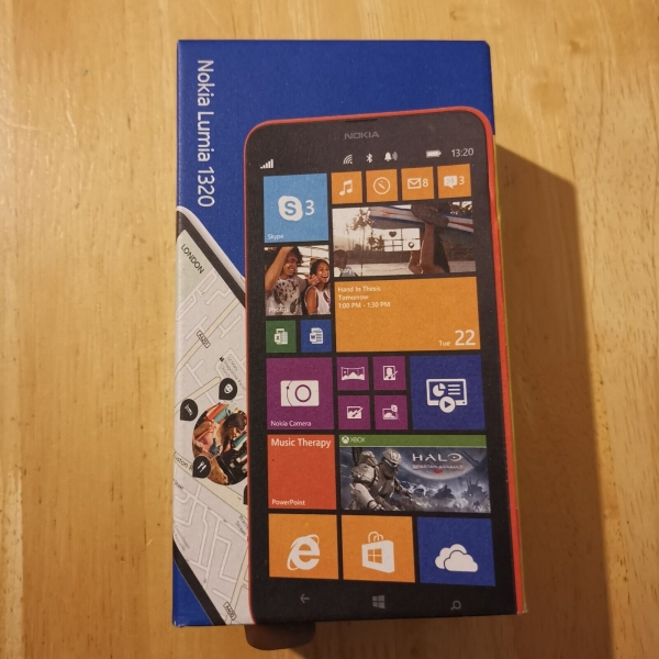 Nokia Lumia 1320 Smartphone (entsperrt) – 8GB – schwarz – NEU