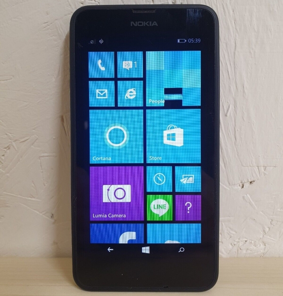 Nokia Lumia 635 4,5″ Microsoft Windows Smartphone 8GB Speicher 5MP, Netzwerk gesperrt